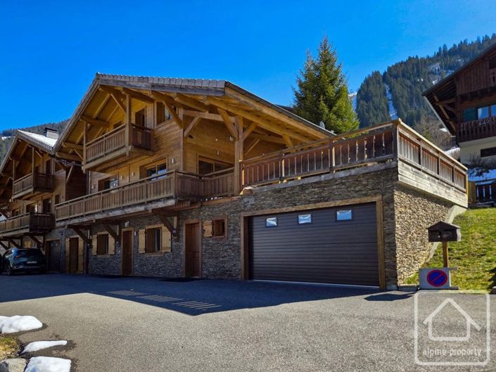 Image No.4-Propriété de 5 chambres à vendre à Chatel