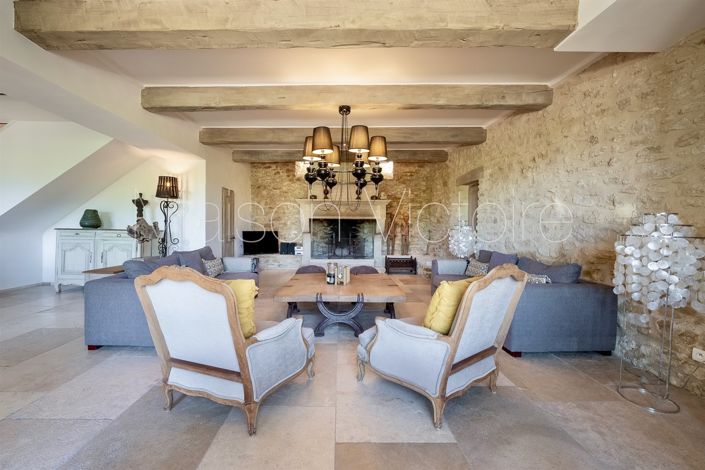 Image No.21-7 Bed House for sale