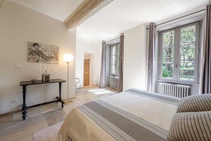 Image No.28-7 Bed House for sale