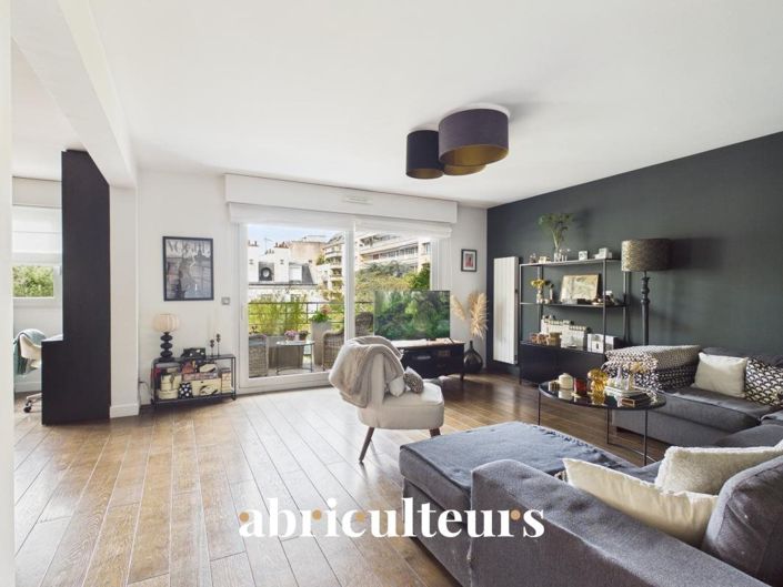 Image No.4-4 Bed Apartment for sale