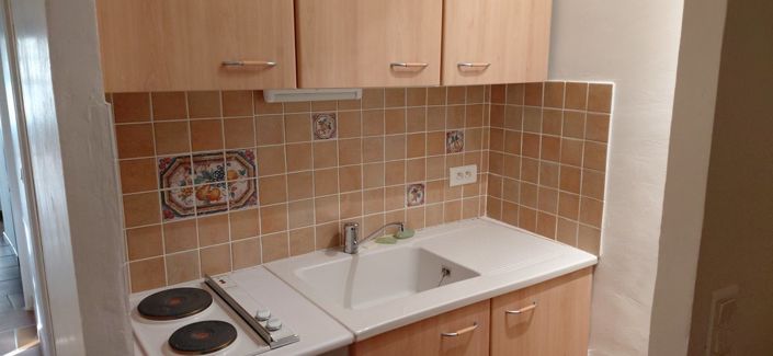Image No.17-5 Bed House for sale