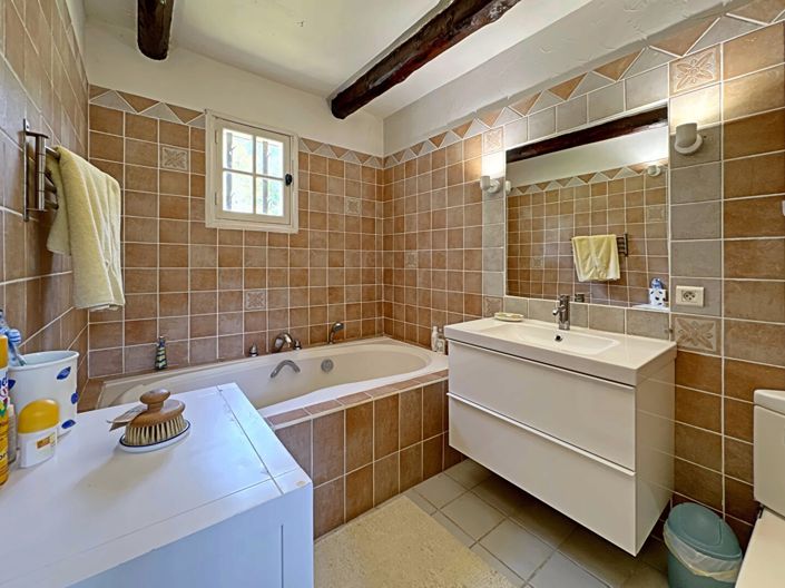 Image No.13-4 Bed House for sale