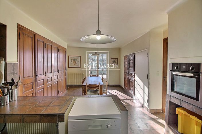 Image No.8-Propriété de 6 chambres à vendre à Saint-Marc-Jaumegarde