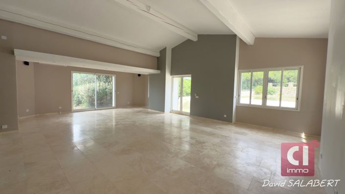 Image No.3-4 Bed Property for sale