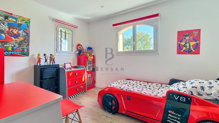 Image No.14-4 Bed House for sale