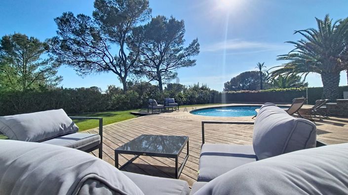 Image No.9-4 Bed House for sale