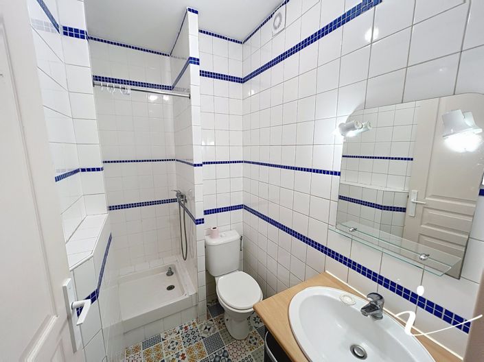 Image No.7-3 Bed House for sale