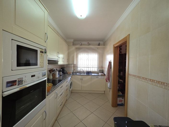 Image No.8-Appartement de 1 chambre à vendre
