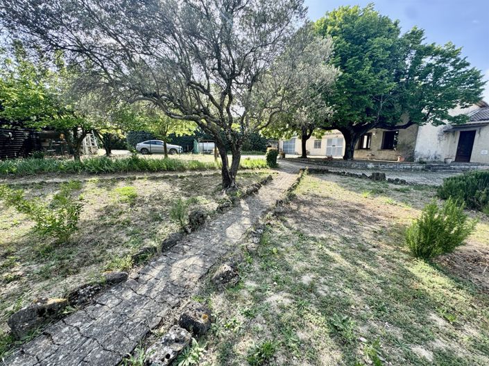 Image No.23-5 Bed House for sale