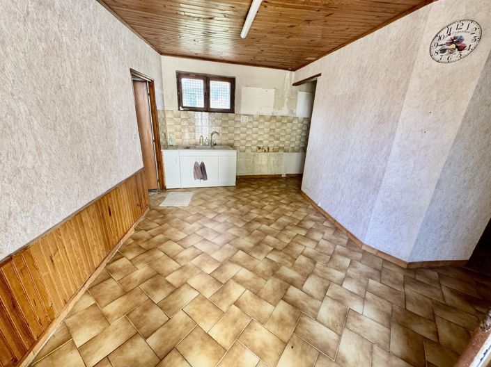 Image No.8-5 Bed House for sale