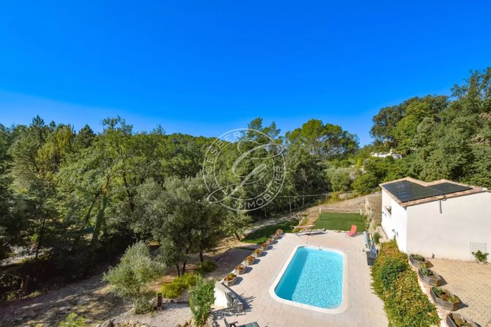 Image No.3-6 Bed House for sale