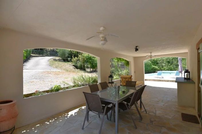 Image No.18-4 Bed House for sale