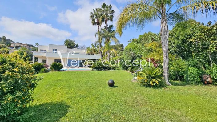 Image No.4-4 Bed House for sale