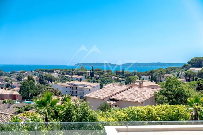 Image No.3-4 Bed House for sale