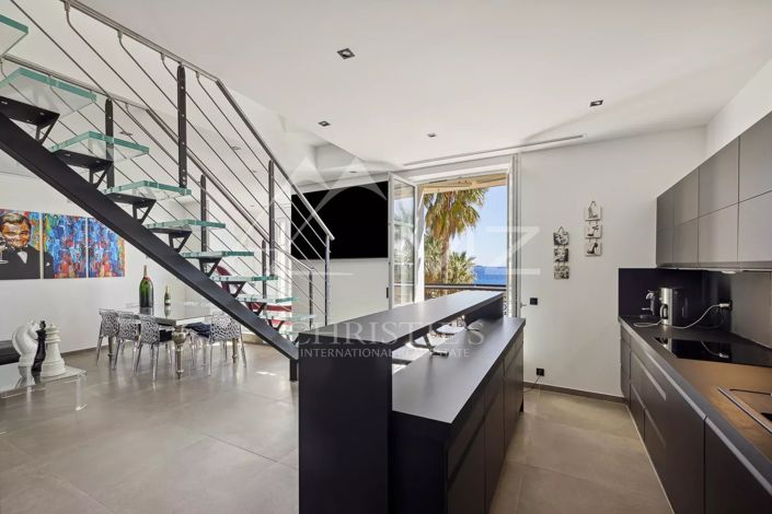 Image No.4-4 Bed Apartment for sale