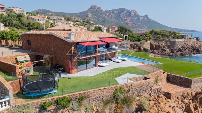 Image No.3-4 Bed House for sale