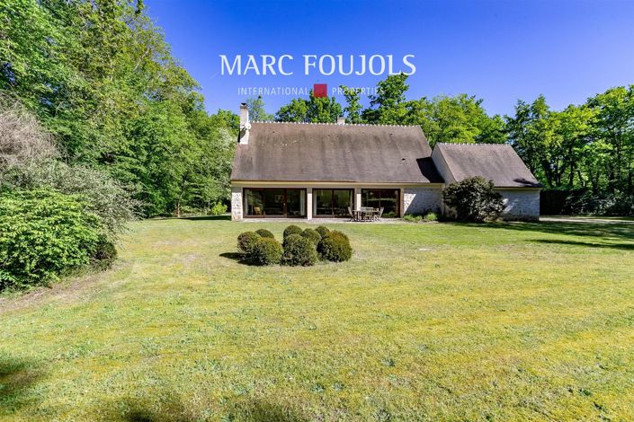 Image No.2-4 Bed House for sale