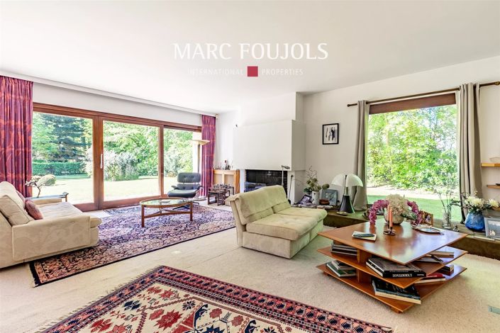 Image No.9-4 Bed House for sale