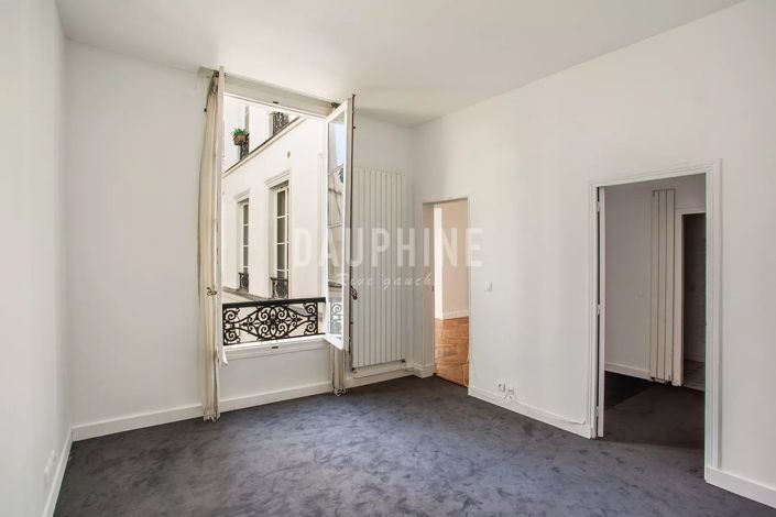 Image No.11-3 Bed Apartment for sale