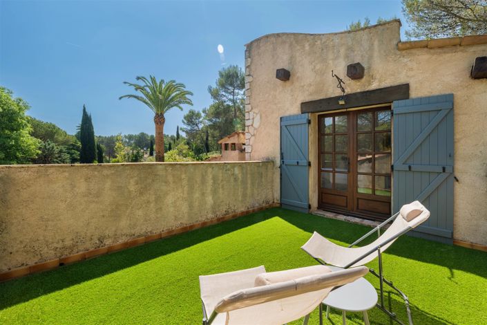 Image No.15-3 Bed House for sale
