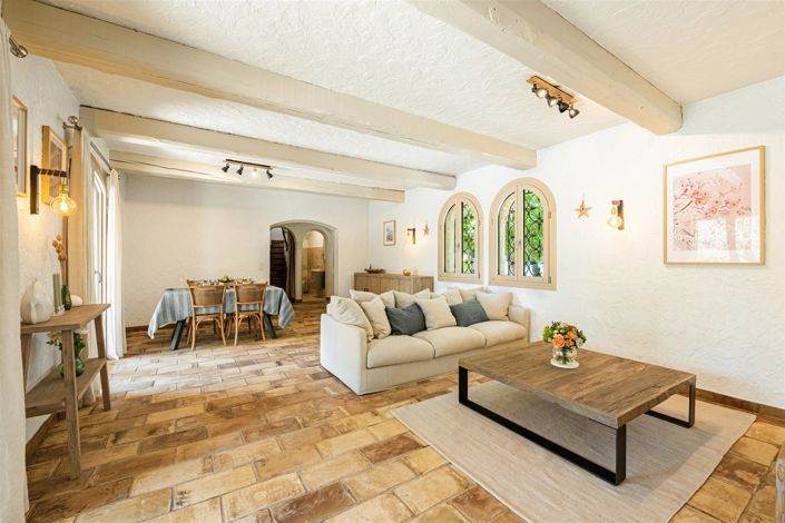 Image No.3-3 Bed House for sale