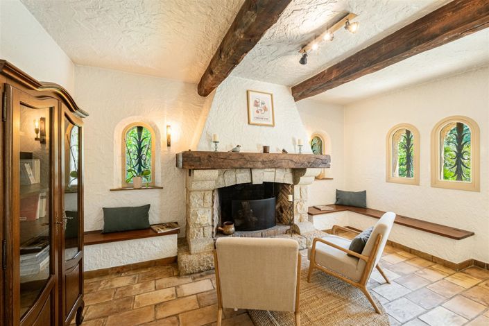 Image No.6-3 Bed House for sale