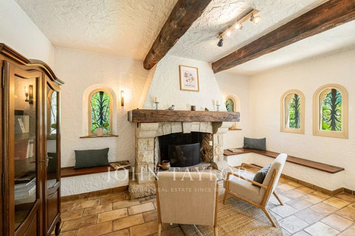 Image No.6-3 Bed House for sale