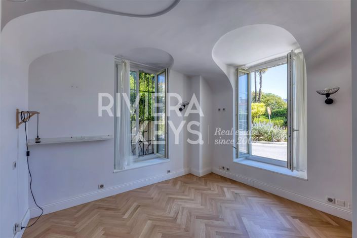 Image No.13-4 Bed Apartment for sale