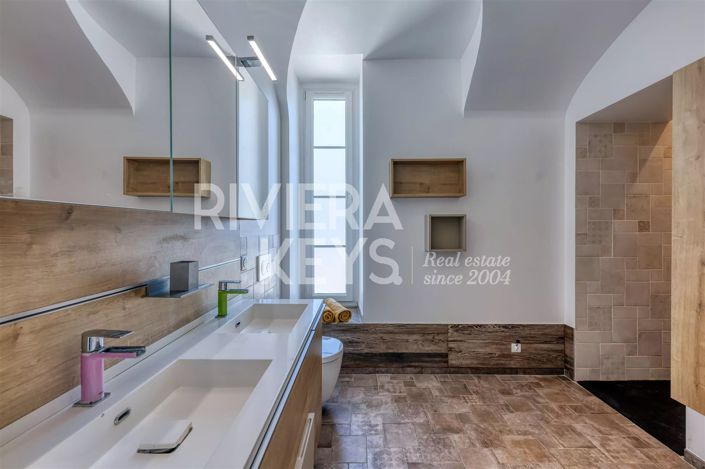 Image No.15-4 Bed Apartment for sale