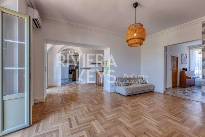 Image No.4-4 Bed Apartment for sale