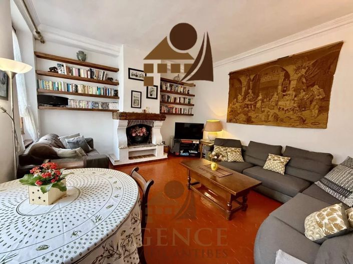 Image No.2-Appartement de 2 chambres à vendre à Antibes