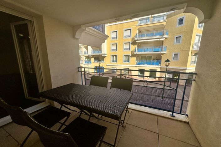 Image No.8-Appartement de 1 chambre à vendre à Sainte-Maxime