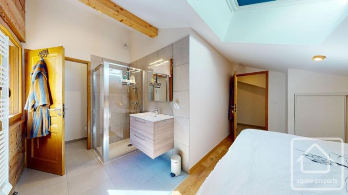 Image No.19-2 Bed Apartment for sale