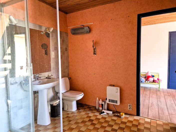 Image No.20-5 Bed House for sale