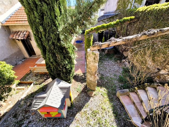 Image No.28-5 Bed House for sale