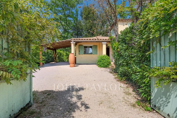 Image No.21-5 Bed House for sale