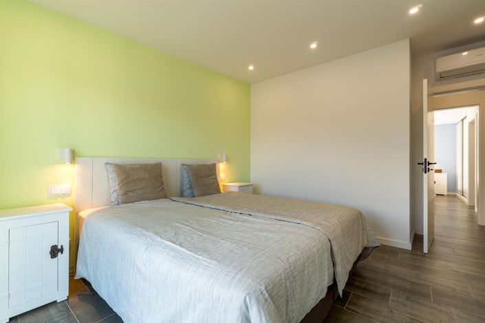Image No.30-4 Bed House for sale