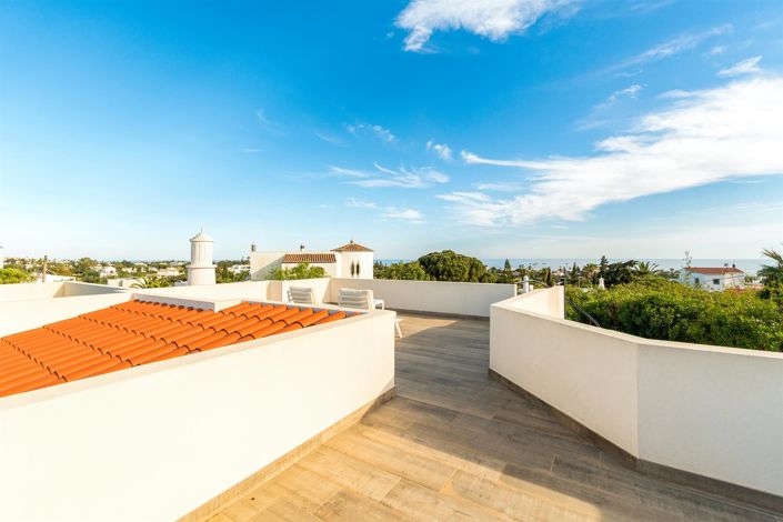 Image No.43-4 Bed House for sale