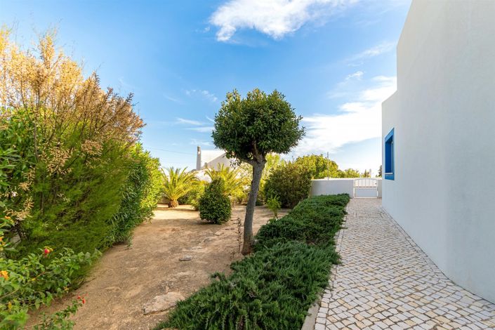 Image No.45-4 Bed House for sale