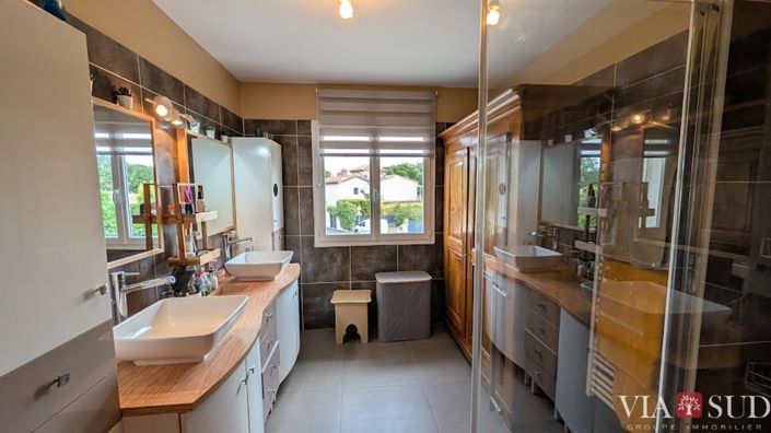 Image No.9-Propriété de 5 chambres à vendre à Puisserguier
