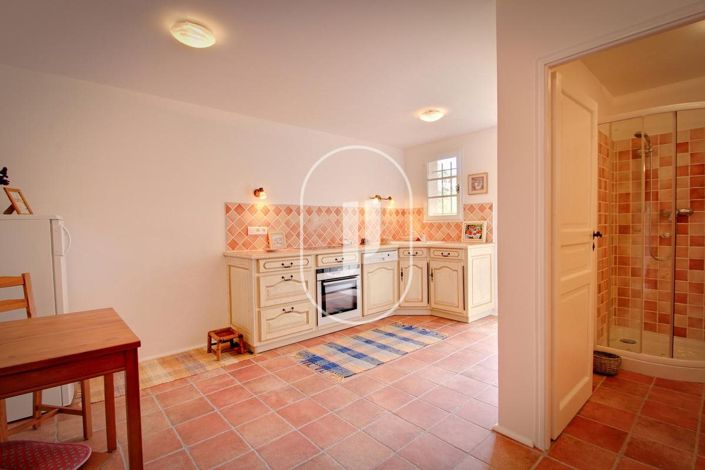 Image No.12-3 Bed House for sale