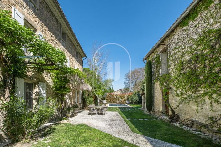 Image No.15-6 Bed House for sale