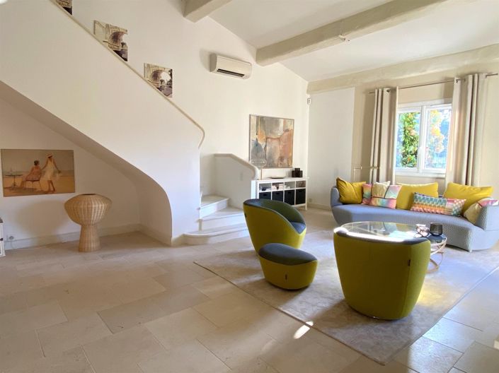 Image No.9-2 Bed House for sale