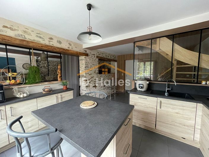 Image No.4-4 Bed House for sale