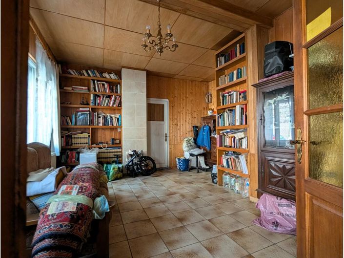 Image No.3-2 Bed House for sale