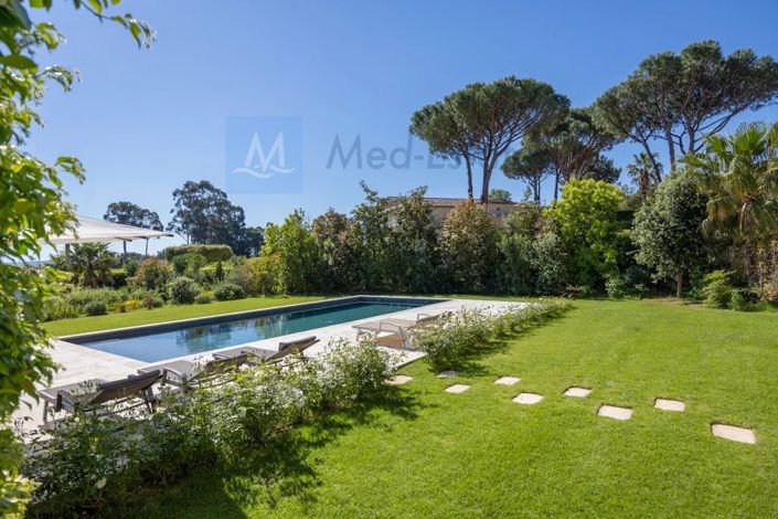 Image No.4-9 Bed House for sale