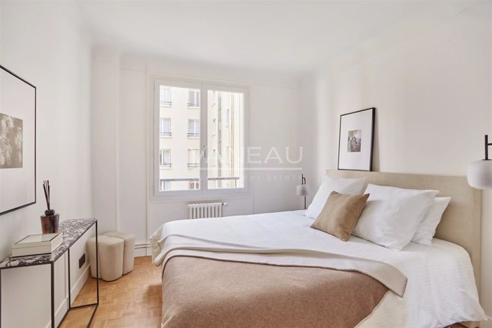 Image No.20-3 Bed Apartment for sale