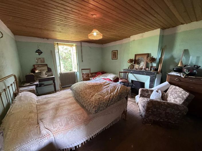 Image No.6-3 Bed House for sale