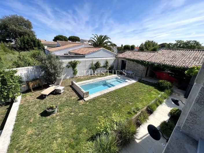 Image No.25-4 Bed House for sale