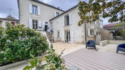 1 - Le Gué-de-Velluire, House